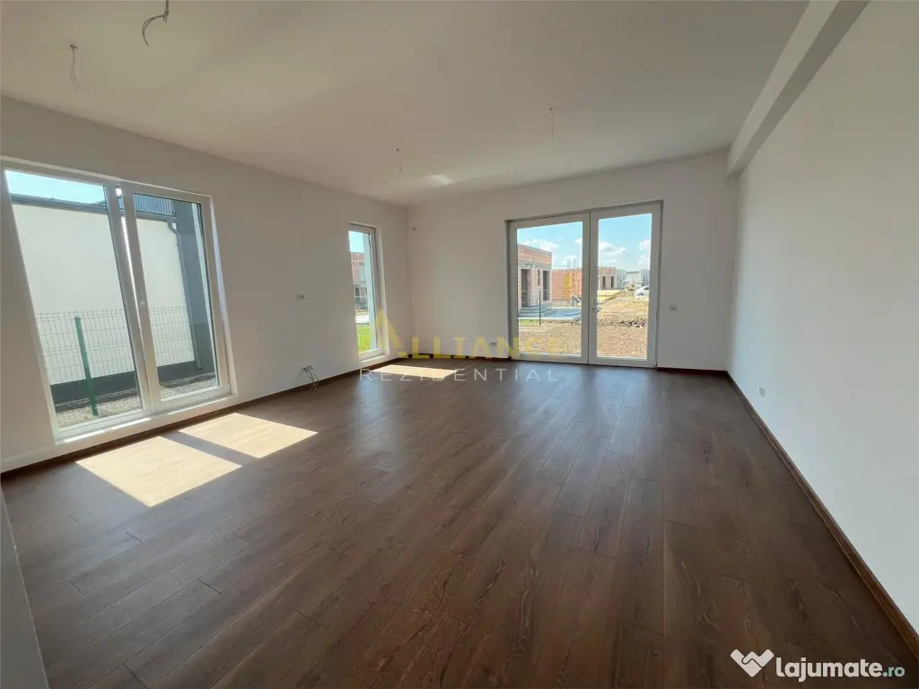 Casa individuala - 4 camere - 2 bai - in ansamblu rezidenti