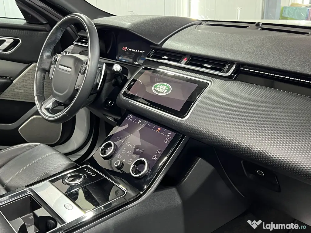 Land Rover Range Rover Velar D300 SE/300 CP. R-Dynamic. 83800 Km reali. Cumparat 0 Km