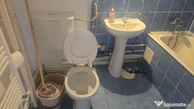 Vand apartament 2 camere in Deva, zona Pescarilor ( ITM), decomandat,