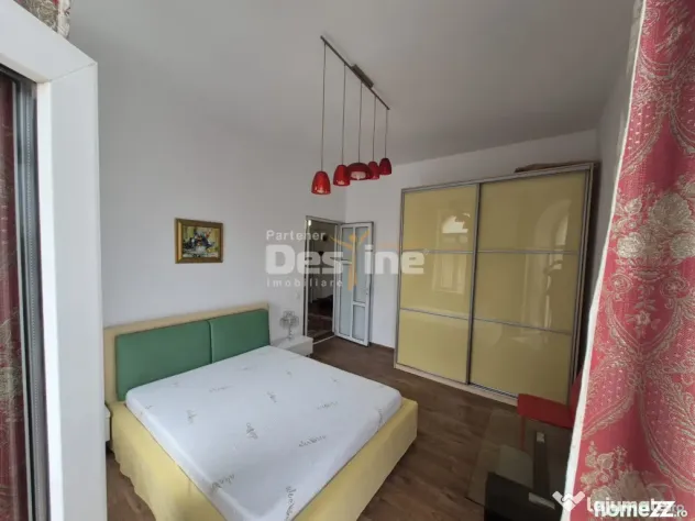 Ap. 3 camere cu vedere la mare și boxă 30 mp, ultracentral