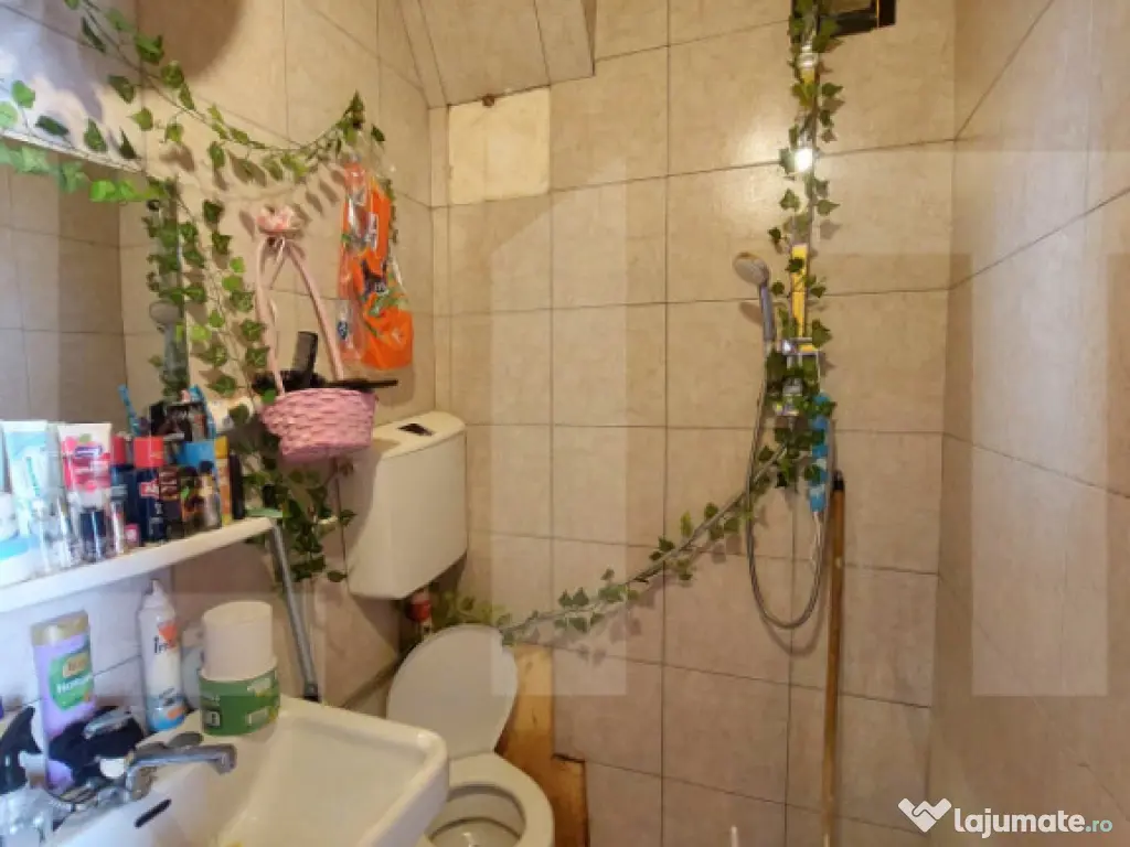 Garsonieră de vânzare. zona Fortuna