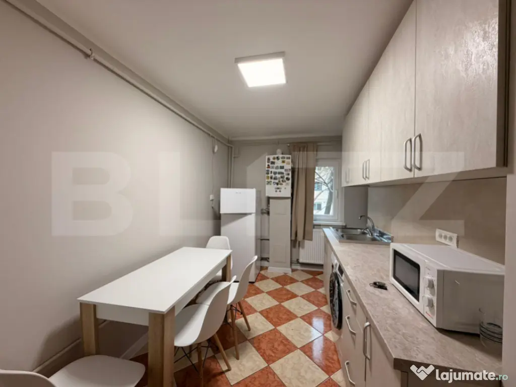 Apartament 3 camere, 75mp, decomandat, zona Kaufland