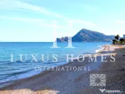 O casă confortabilă și luminoasă, într-una dintre cele mai exclusiviste zone 