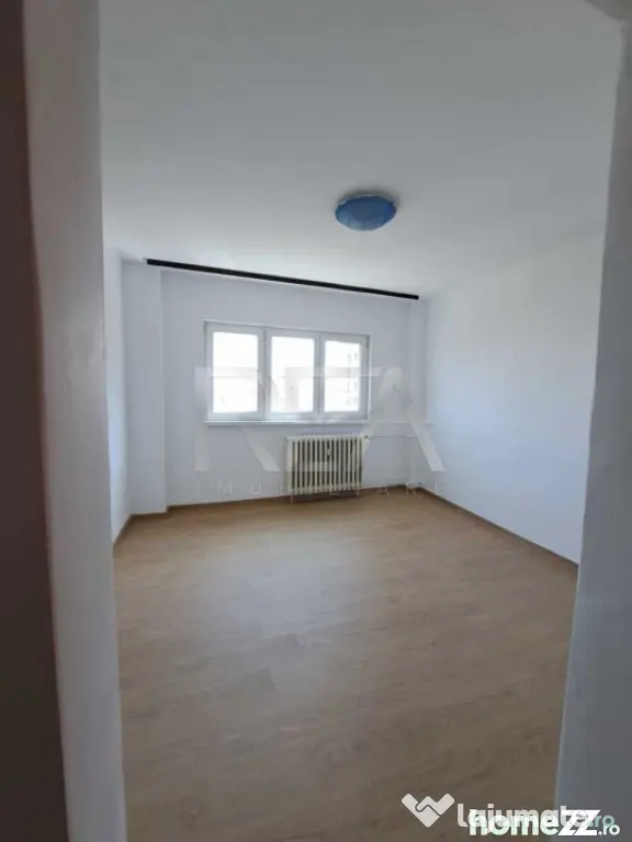 2 Camere, decomandat,, bloc din 1980-Zona Lujerului