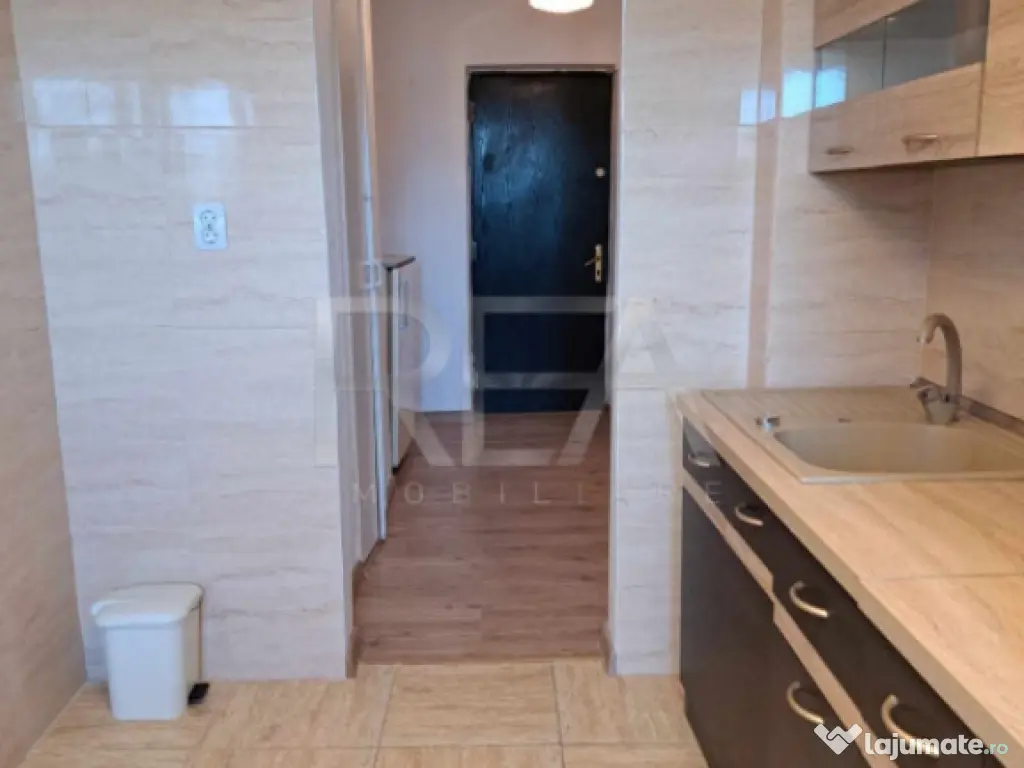 2 Camere, decomandat,, bloc din 1980-Zona Lujerului