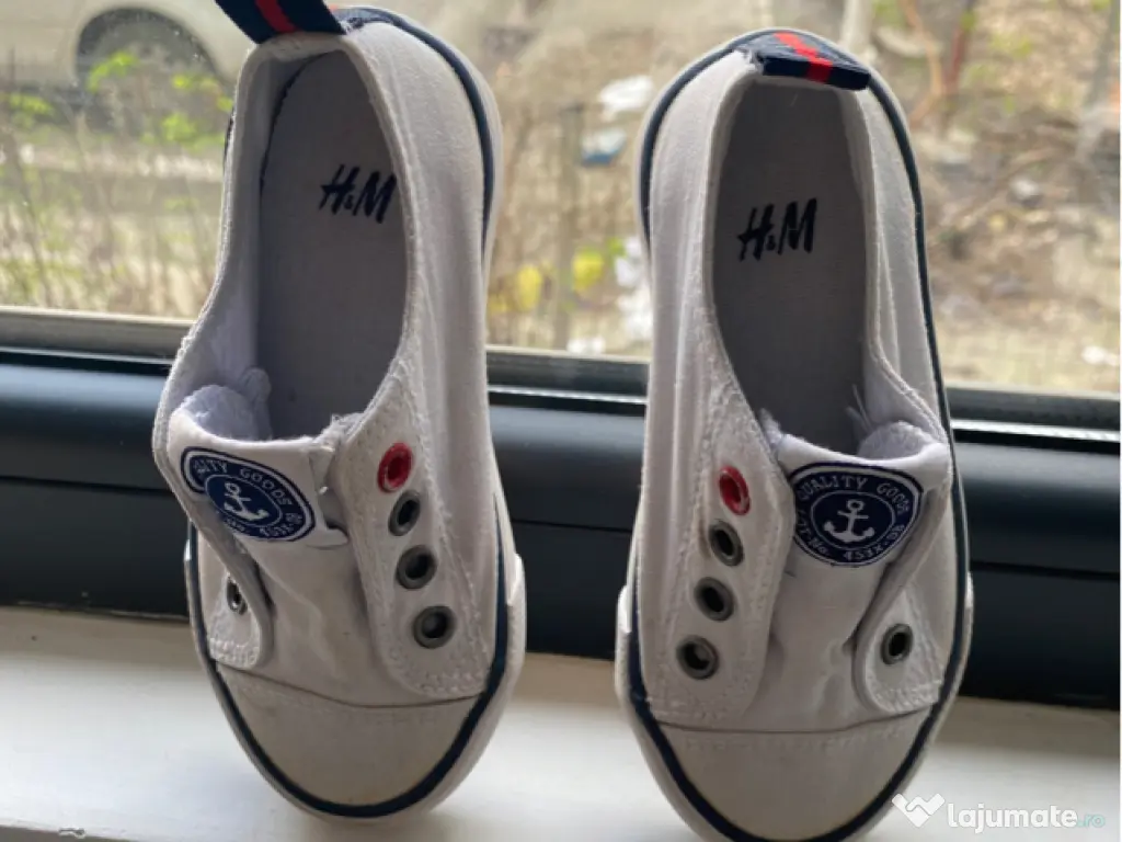 Teniși albi copii H&M, mărimea 24, stil converse