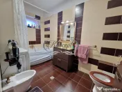 Apartament spatios cu garaj in Andrei Muresanu 