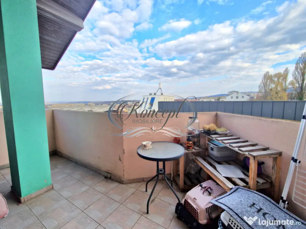 Apartament spatios cu garaj in Andrei Muresanu