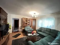 Apartament camere, semidecomandat, 58 mp, parter, zona Bucov