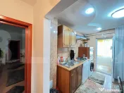 Apartament camere, semidecomandat, 58 mp, parter, zona Bucov 