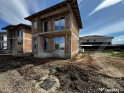 Casă individuală modernă, 125 mp utili, zonă excelentă 