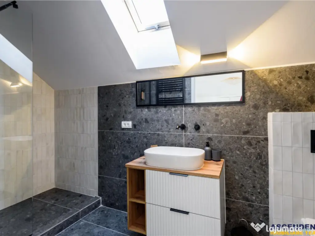 FILM! Vila de poveste, in centrul Brasovului, pe Drumul Ceta