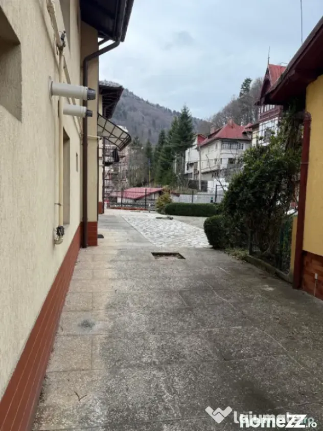 Vilă istorică in Sinaia, zona Peleș -500 mp, ideal invest - Sinaia (Prahova)