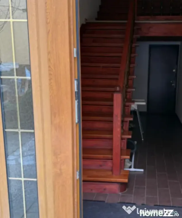 Vilă istorică in Sinaia, zona Peleș -500 mp, ideal invest - Sinaia (Prahova)