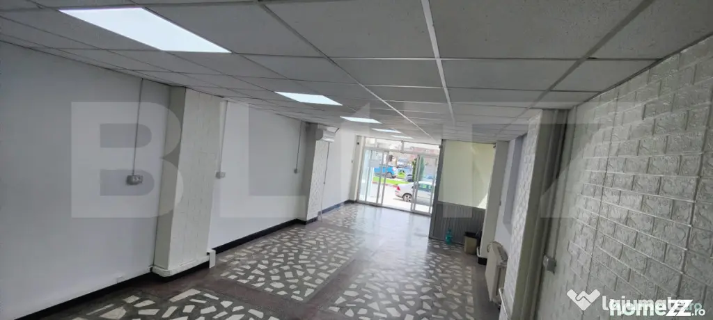 Spatiu comercial, 50 mp, zona Micro 3