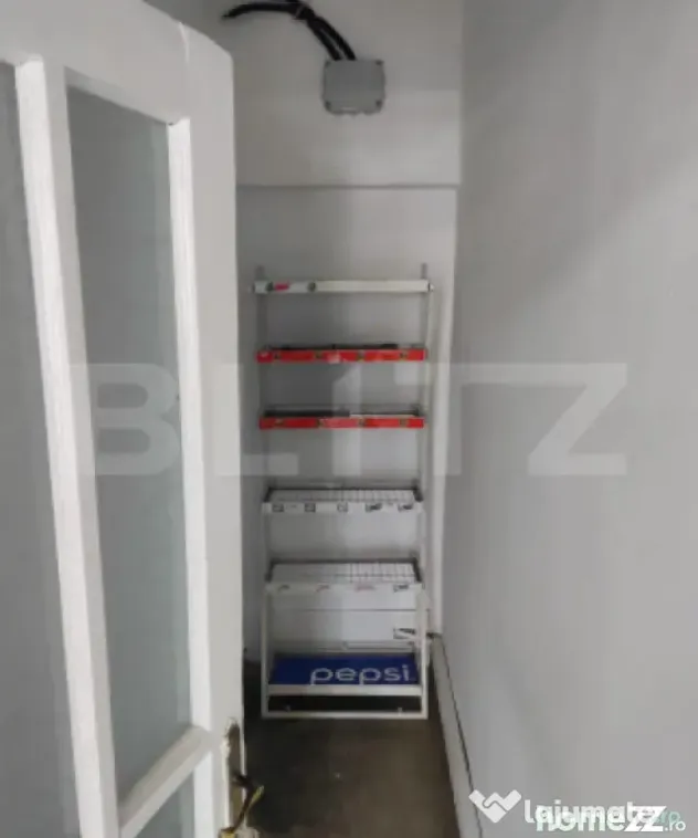 Spatiu comercial, 50 mp, zona Micro 3