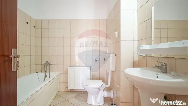 Apartament 2 Camere Subcetate - Mobilat, Parcare, Liniș...
