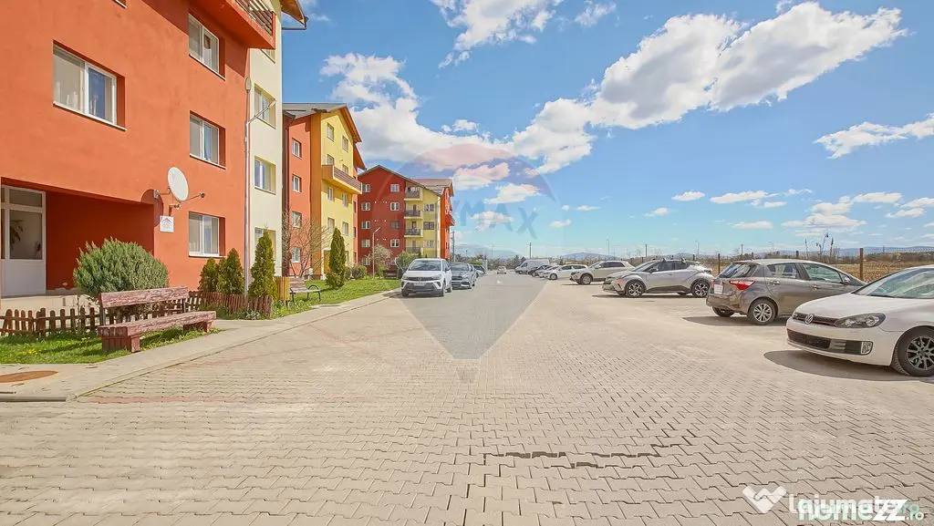 Apartament 2 Camere Subcetate - Mobilat, Parcare, Liniș...