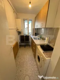 Apartament cu 2 camere, decomandat, etaj intermediar, mobila