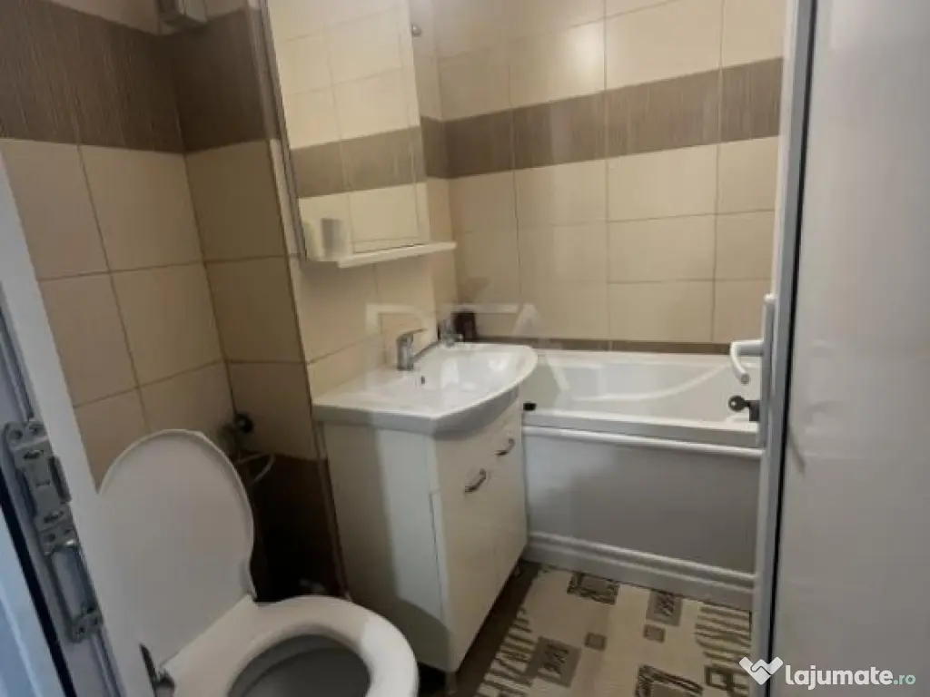 Apartament 2 camere decomandat de vânzare