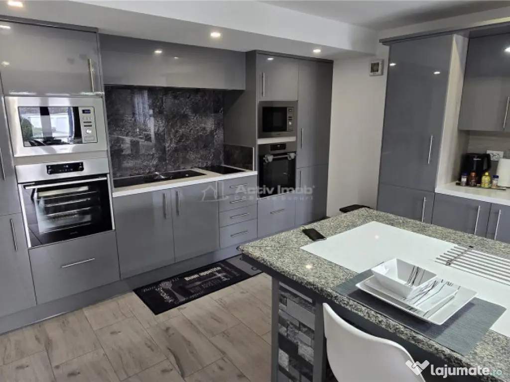 Vila PREMIUM, piscina, teren 2000 mp, POSTA CALNAU