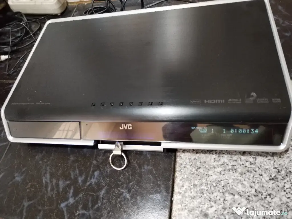 CD DVD usb tuner JVC model ca-dd8
