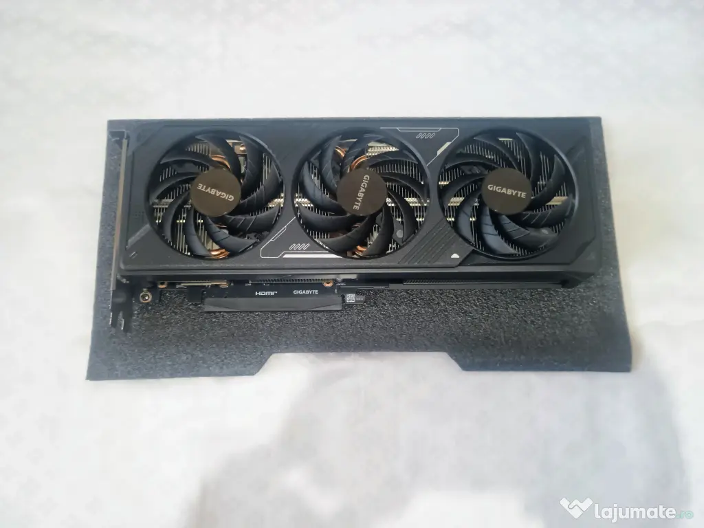 Placa Video Gigabyte GeForce RTX 5070 WINDFORCE OC SFF 12G, 12GB GDDR7, 192 biti