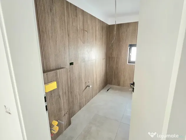 Proprietar vand 1/2 Duplex, Chișoda, str. Caisului, 220mp/utili, 5 camere
