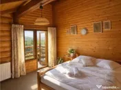 Resedinte montane,mobilate,echipate, jacuzzi,piscina,pretios 