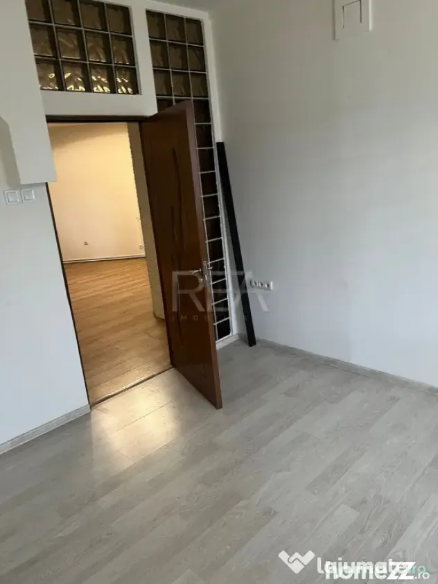 Apartament 5 camere în Vilă – Calea Călărașilor, 110m - Bucuresti (Bucuresti-Ilfov)