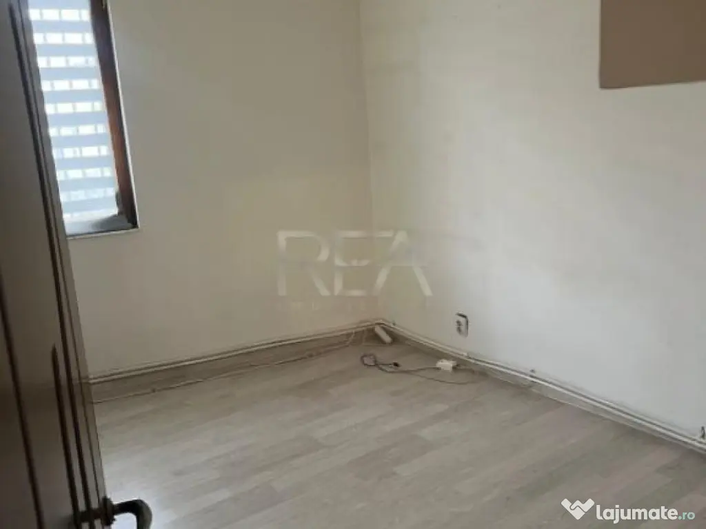 Apartament 5 camere în Vilă – Calea Călărașilor, 110m