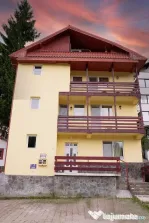 Vila / Pensiune 12 Camere - Afacere la Cheie- Predeal Cla