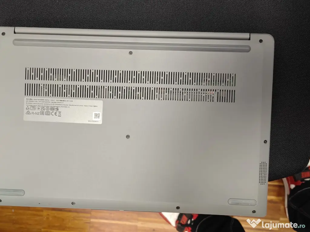 laptop Lenovo Ideapad 1