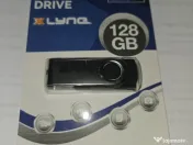 Stick USB 3.0 128GB NOU 
