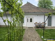 Casa cu 650 mp teren,zona linistita,curte verde,potential ex 