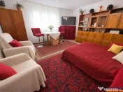 Casa cu 650 mp teren,zona linistita,curte verde,potential ex 