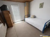 Casa cu 650 mp teren,zona linistita,curte verde,potential ex 