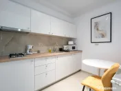 Central Address - mobilat și utilat designer - prima inchir 