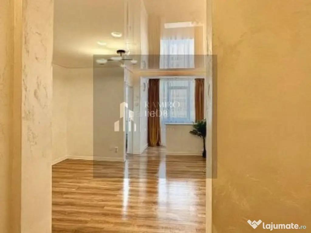 Proprietar , Garsoniera decomandata Cf 1 , Metrou Eroii R...