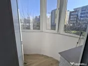 Apartament 2 camere, decomandat - zona Tractorul 