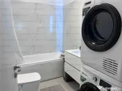 Apartament 3 camere, decomandat - zona Tractorul 