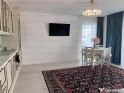Apartament 3 camere, decomandat - zona Tractorul 