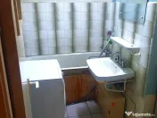 Apartament 2 camere, semidecomandat - zona Garii 