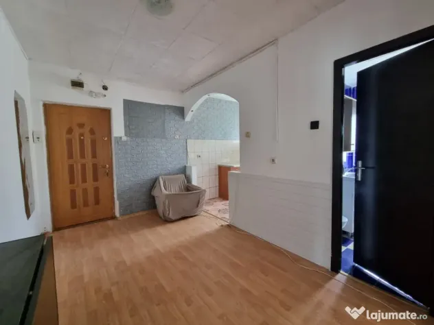Apartament 2 camere decomandate, spațios- Centru, Petru Rar
