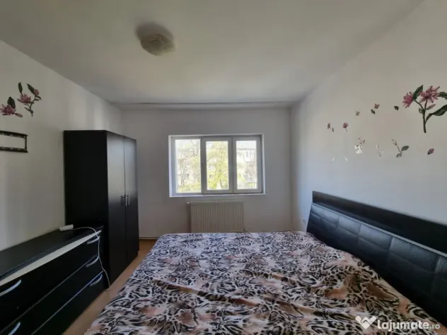 Apartament 2 camere decomandate, spațios- Centru, Petru Rar