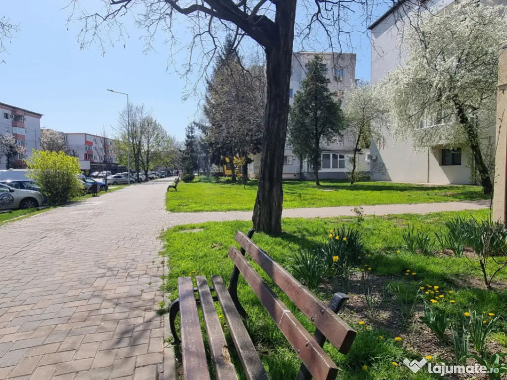 Central/Petru Rareș/2 camere decomandate/spațios/parcare e