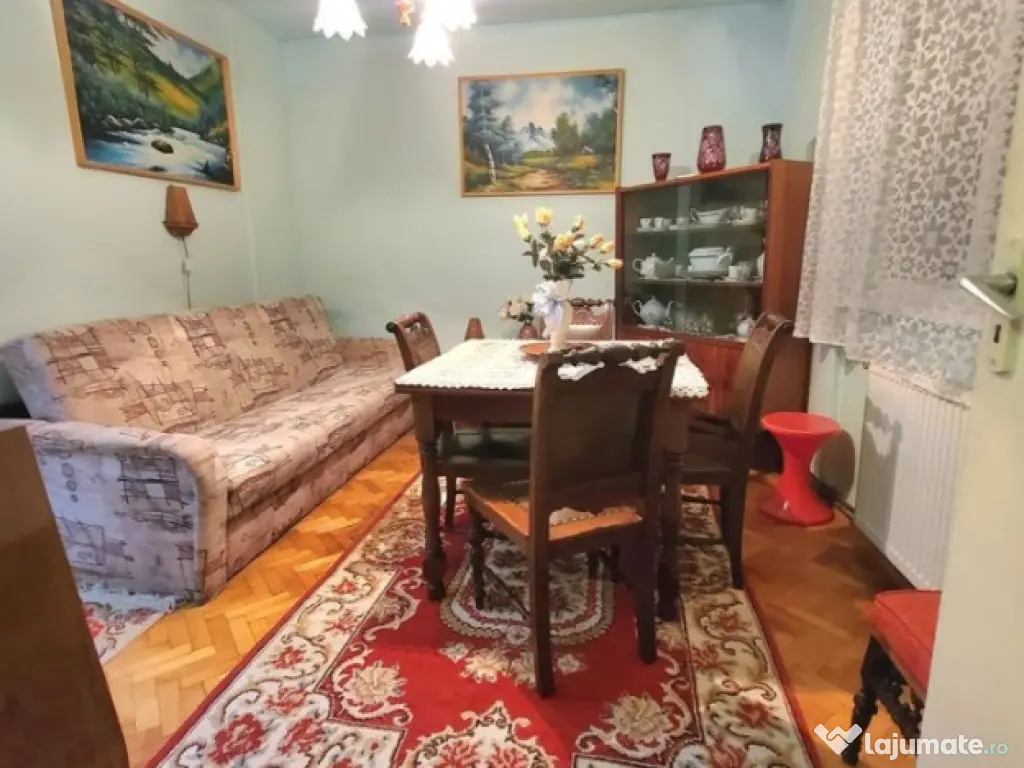 Proprietar vând apartament 2 Camere Confort I 54mp În Dambu Pietros