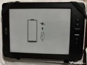Kindle 4 din 2011, funcțional, are în memorie 277 cărți de literatură