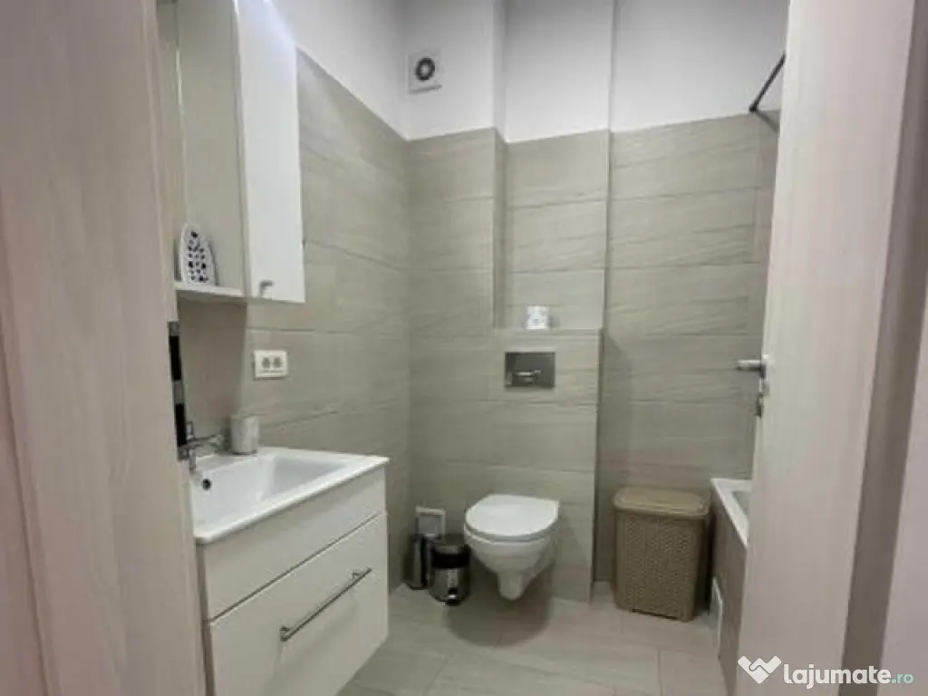 Berceni metrou cu parcare si curte proprie