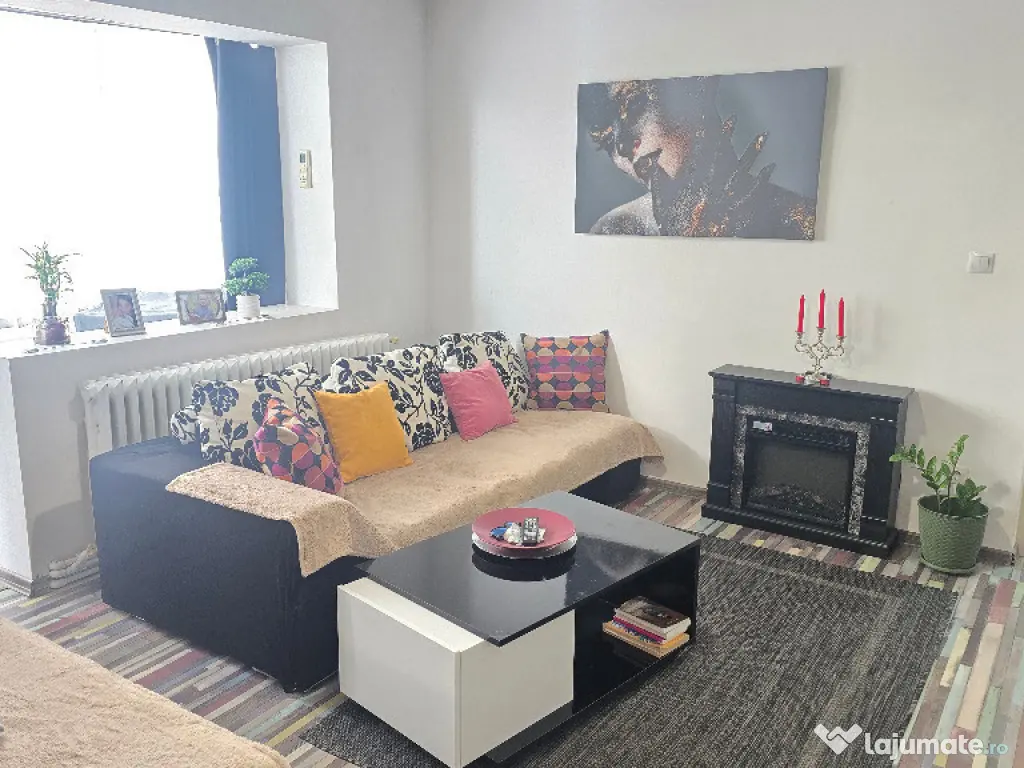 Vand apartament cu 2 camere in Deva, zona Al. Muncii (Piata), mobilat